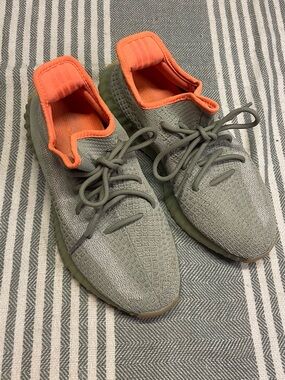 Adidas Yeezy Boost 350 V2 'Desert Sage' Sneakers